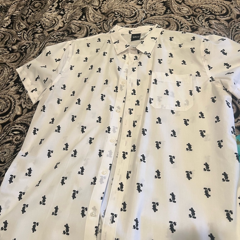 Mickey Mouse Men's White and Black Patterned Shirt size xxl fits slim